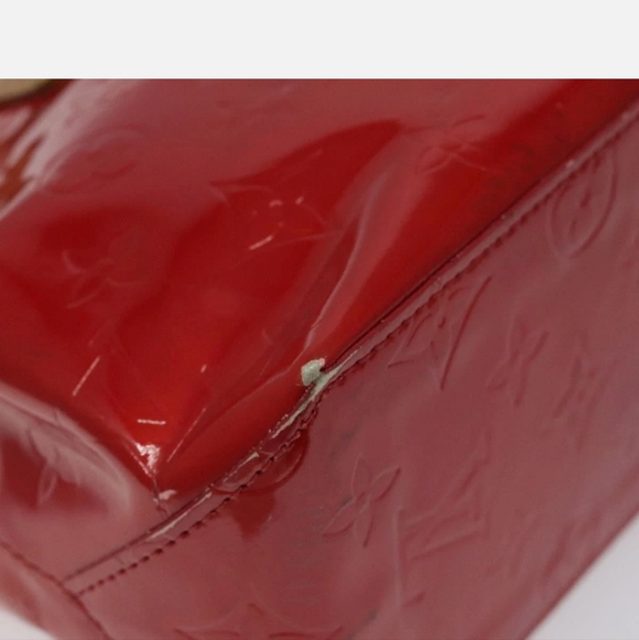 Louis Vuitton Monogram Vernis Reade PM - Picture 7 of 16